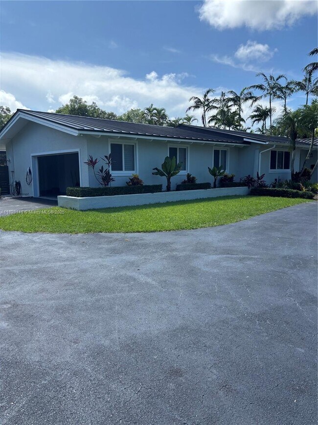 Building Photo - 14520 SW 79th Ct