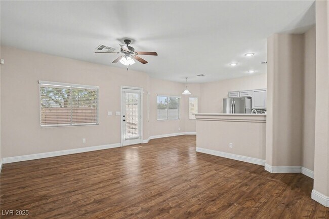 Building Photo - 1123 Aldenwood Ave