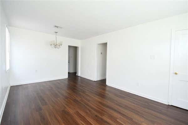 Building Photo - 2701 Rose Dr