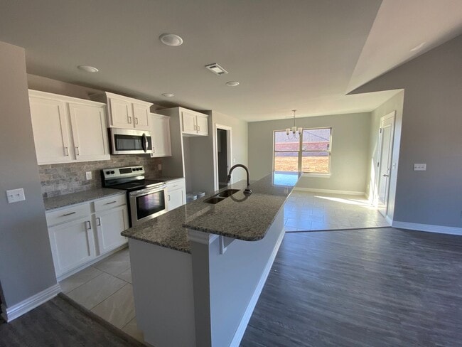 Building Photo - Beautiful Newly Constructed Home in Benton...