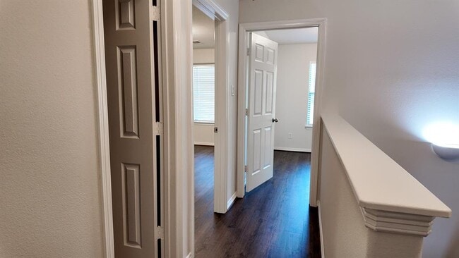 Building Photo - 7907 Bachwood Dr Dr