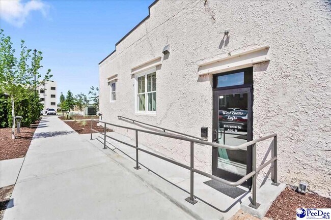 Building Photo - 127 W Evans St