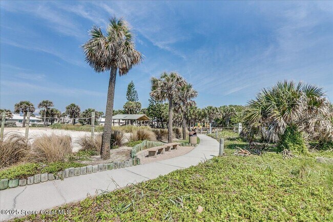 Building Photo - 309 Gemini Dr