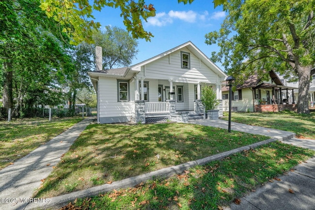 Building Photo - 509 Buffalo Ave