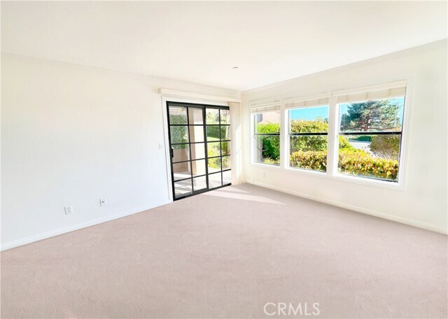Building Photo - 1074 Calle Del Cerro