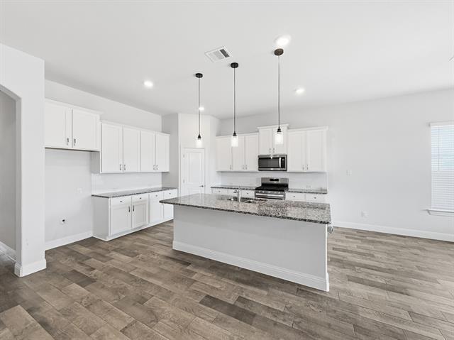 Building Photo - 11108 Culberson Dr