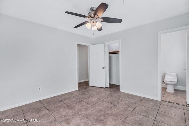 Building Photo - 2416 Lee Ave
