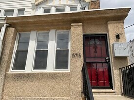 Building Photo - 5715 Beaumont Ave