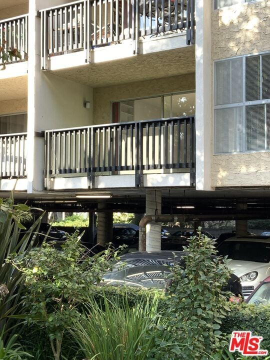 Building Photo - 1115 Raintree Cir