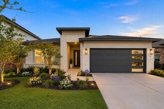 Building Photo - 133 Aurora Spgs Dr