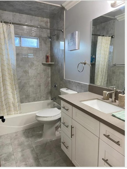 Building Photo - 9303 De Adalena St