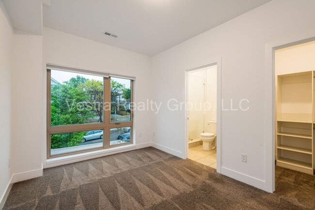 Building Photo - 1314 Osceola St