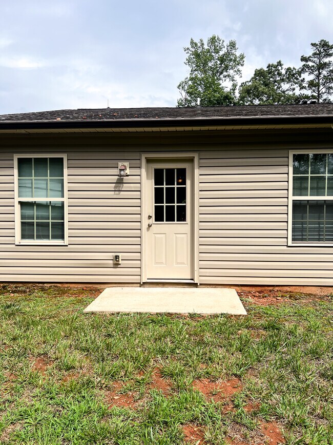 Building Photo - 291 Dobson Rd