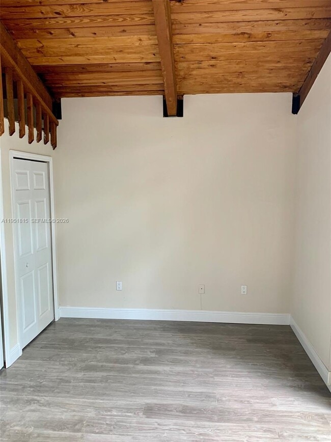 Building Photo - 11318 SW 114th Cir Terrace