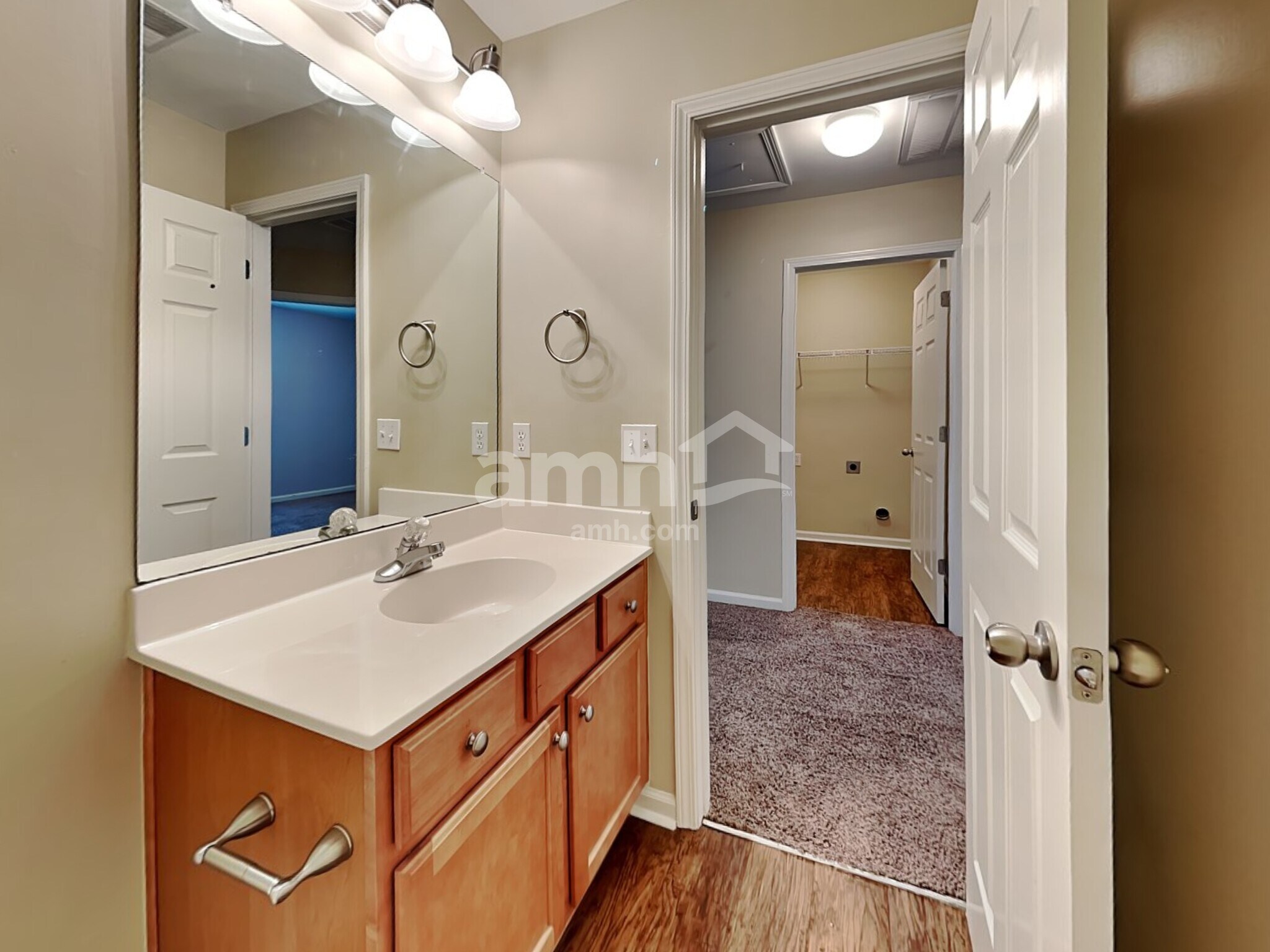 Building Photo - 52 Godley Park Way