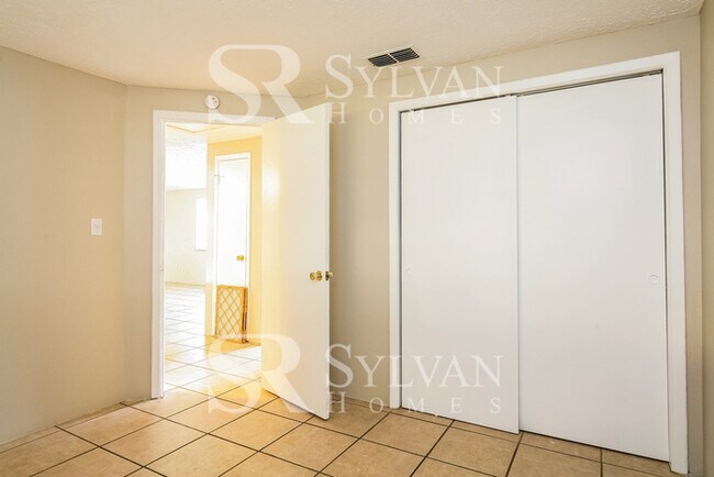 Building Photo - The Lifestyle You Deserve.