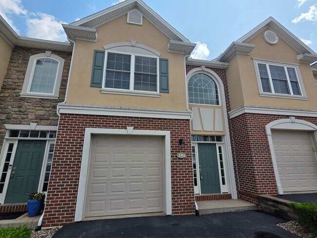 Primary Photo - Wiltree Court-269
