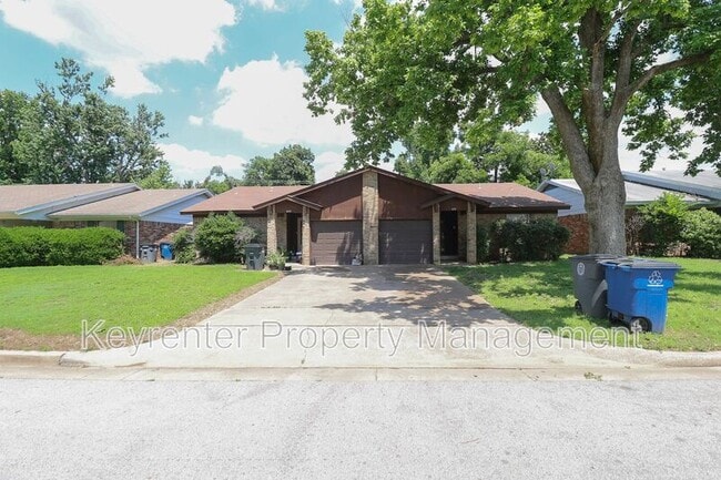 Building Photo - 6135 S Troost Ave