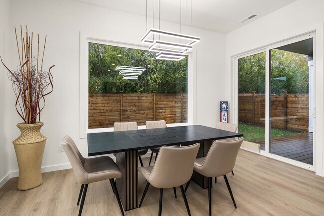 Building Photo - 11612 SE 196th St