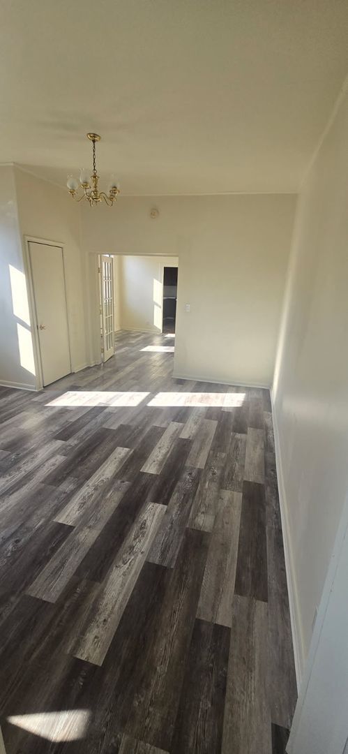 Building Photo - 154 Garibaldi Ave