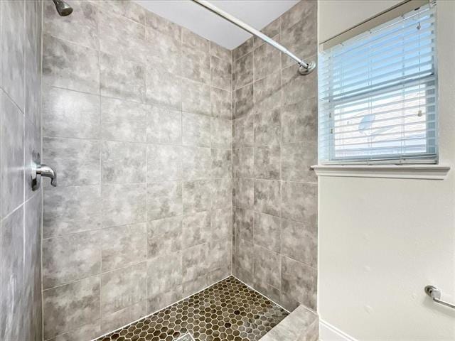 Building Photo - 2328 Heads And Tails Ln