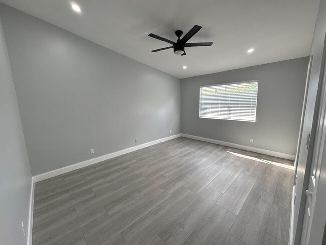 Building Photo - 5516 NW 22nd St