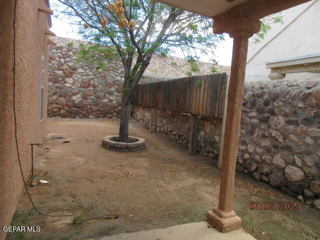 Building Photo - 7540 Le Conte Dr