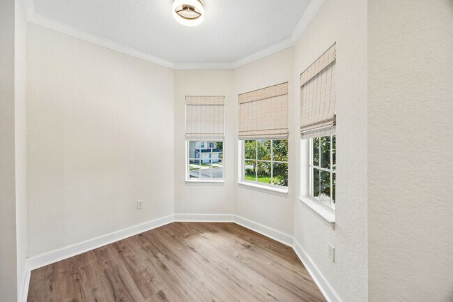 Building Photo - 96010 Stoney Dr