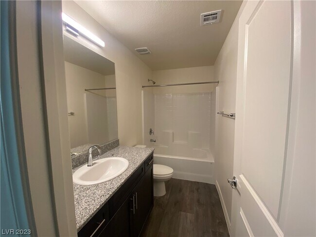 Building Photo - 6882 Magenta Moon St