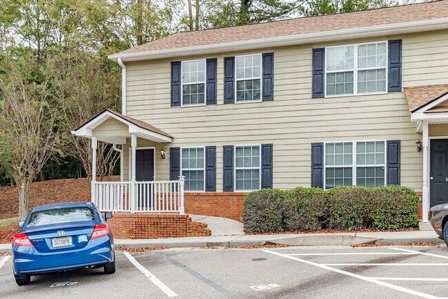 Building Photo - 105 Westchester Dr