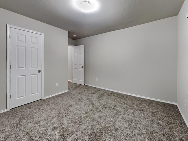 Building Photo - 11545 NW 100th St