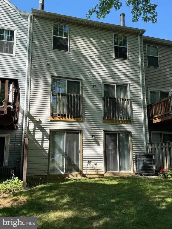 Building Photo - 4711 Leyden Way