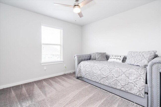 Building Photo - 144 Syrah Ct