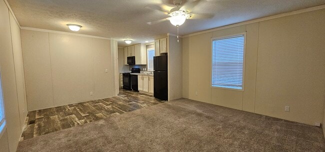 Building Photo - 120 Mulberry