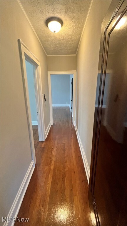 Building Photo - 1425 Waterbury Rd