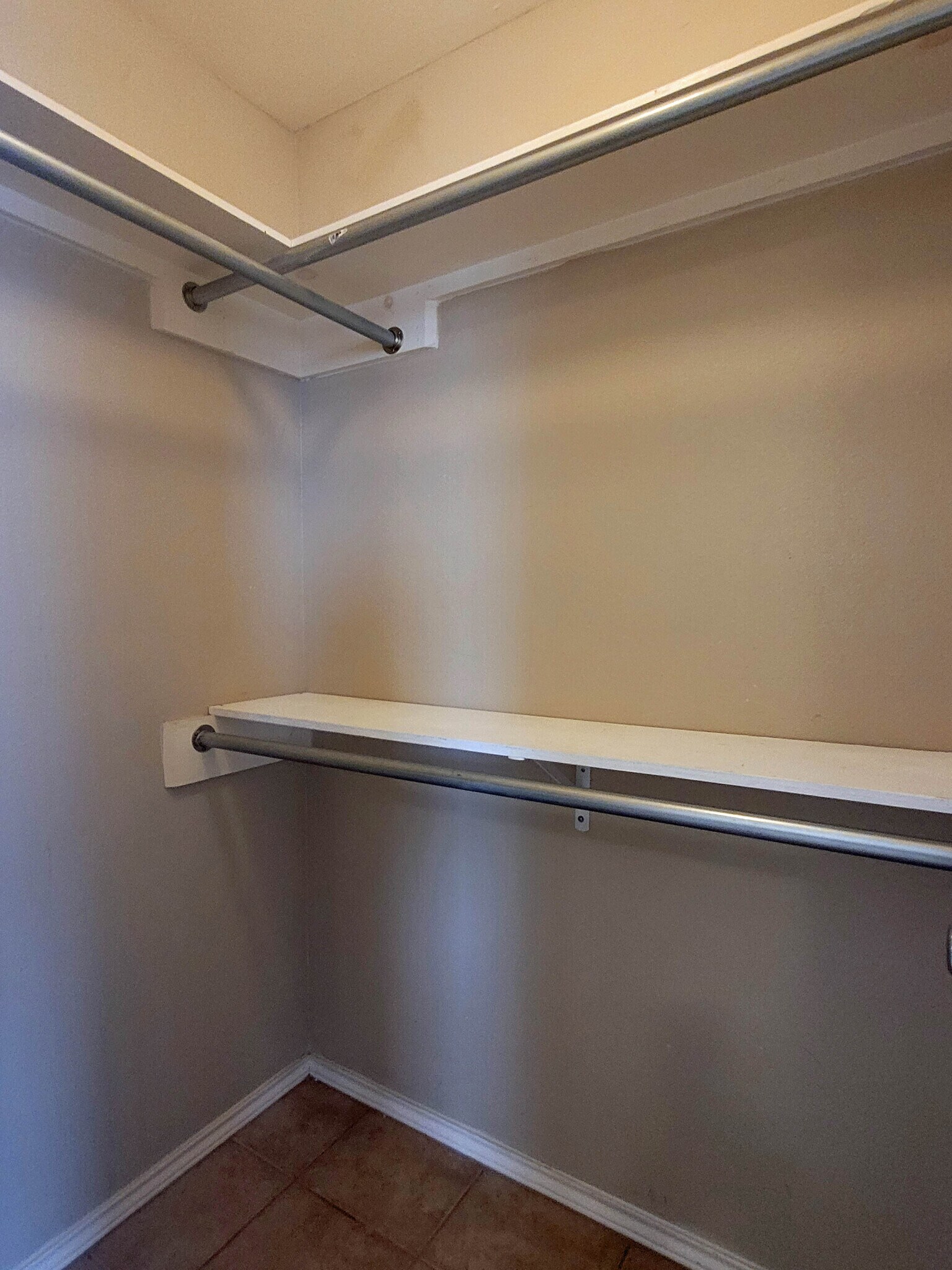 Building Photo - 2502 Cervantes Ave