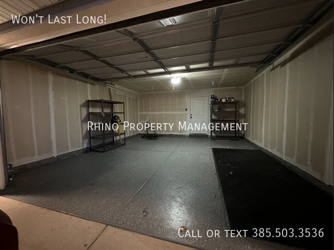 Building Photo - 429 N Northshore Dr