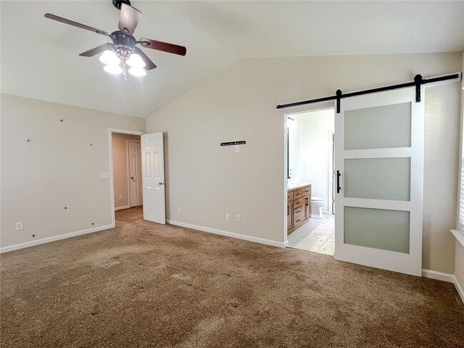 Building Photo - 585 Sable View Ln