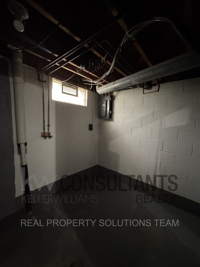 Building Photo - 5740 Arborwood Ct
