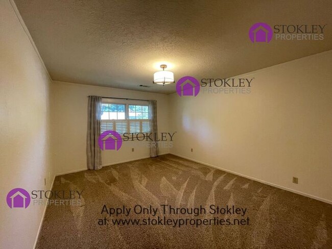 Building Photo - 149 Alegra Ln