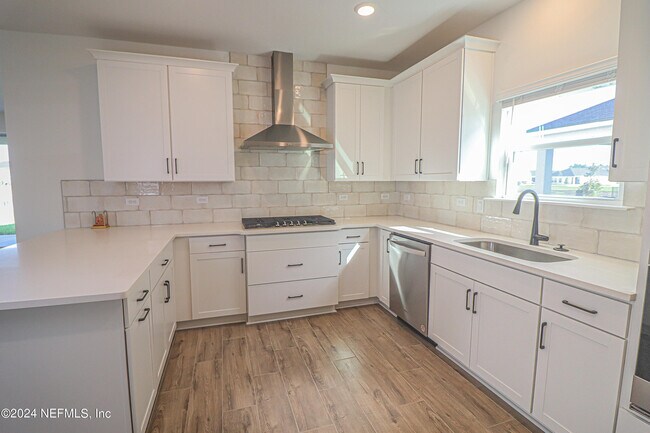 Building Photo - 483 Stargaze Ln