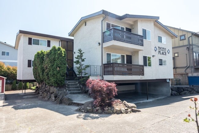 Building Photo - Pacific Place