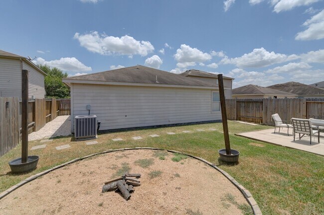 Building Photo - 29003 W Pecos River Ct