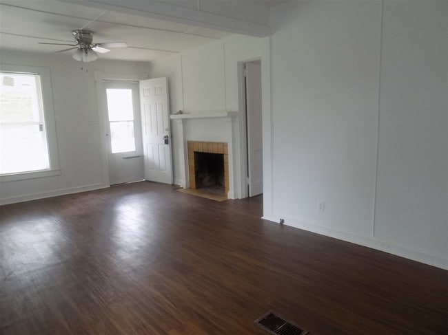 Building Photo - 1316 Stone Rd