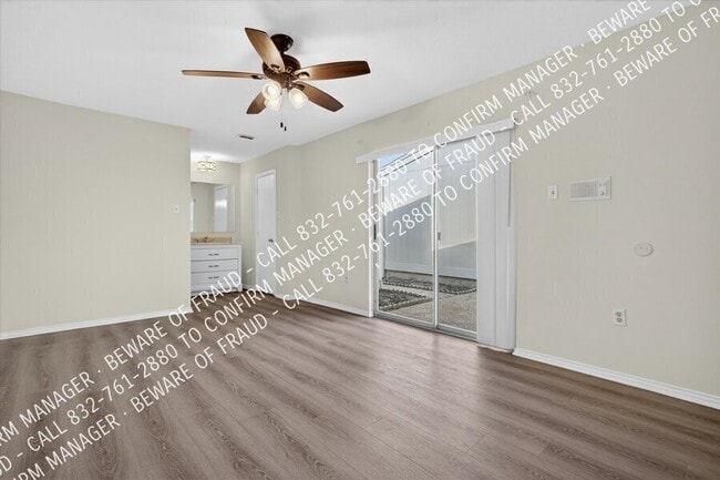 Building Photo - 2031 Towngate Dr