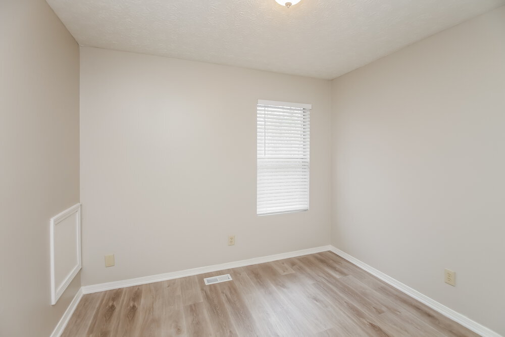 Building Photo - 6018 Valley Trails Ct