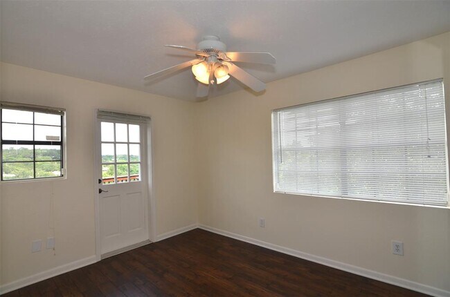 Building Photo - 4714 David Thomas Rd