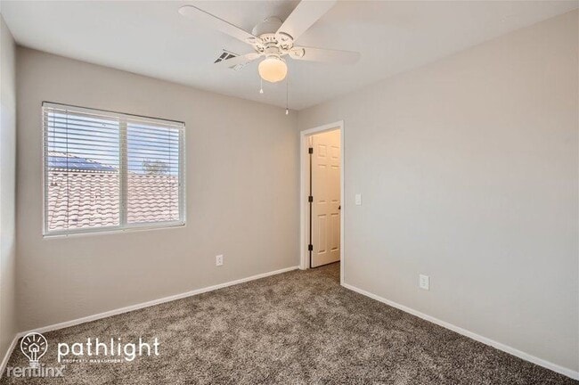 Building Photo - 4 br, 2 bath House - 22264 W Desert Bloom ...