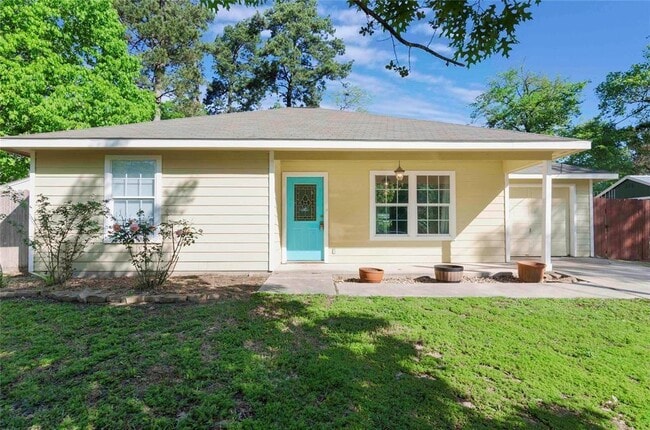 Building Photo - 10595 Royal Terrell Dr