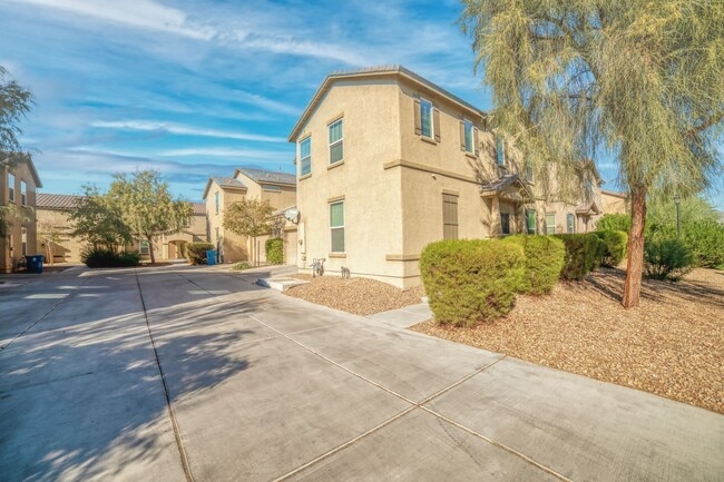Building Photo - 4-BEDROOM / 3-BATH 2-STORY LOVELY HOME WITHIN GATED COMMUNITY CLOSE TO NELLIS AIR FORCE BASE!